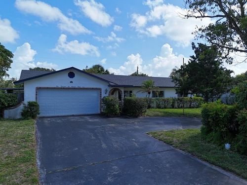 4639 Franwood Dr, Delray Beach, FL, 33445-3262 | Card Image