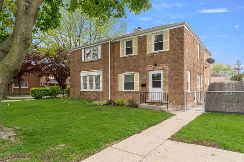 7805 W Balmoral Ave, Chicago, IL, 60656-1601 | Card Image