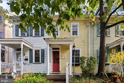 42 E 2nd St, MOORESTOWN, NJ, 08057-3304 | Card Image