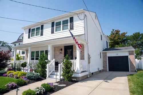 204 N Fredericksburg Ave, Ventnor City, NJ, 08406-1638 | Card Image
