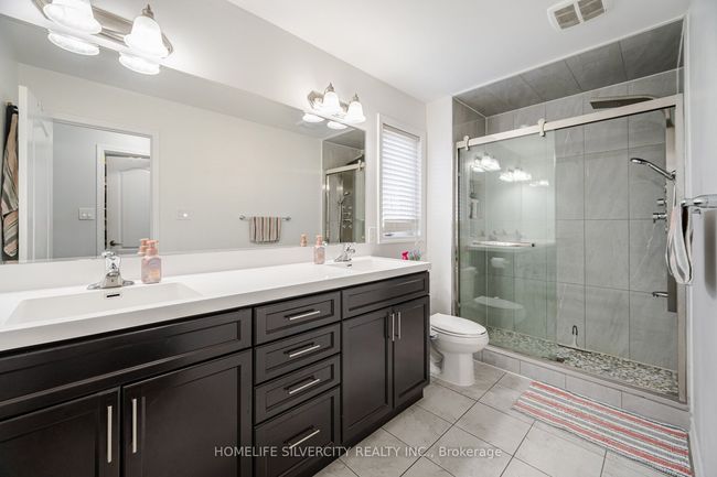13 Fenchurch Dr, House other with 6 bedrooms, 5 bathrooms and 4 parking in Brampton ON | Image 17
