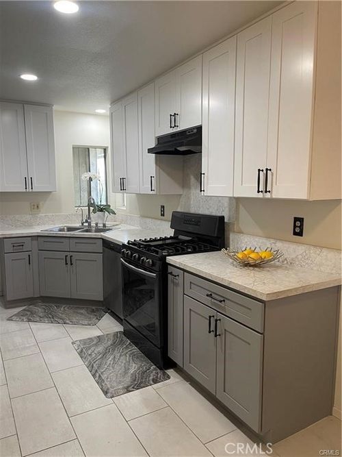 13842 Olive St, Baldwin Park, CA, 91706-2440 | Card Image