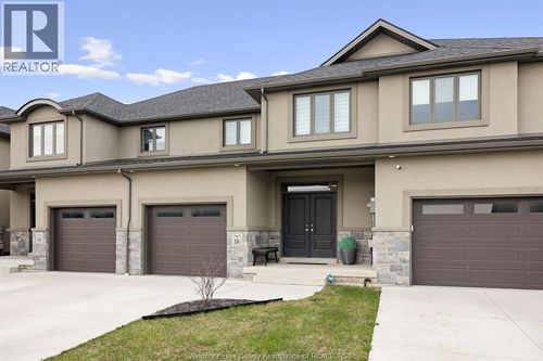 116 Peters Street, Essex, ON, N8M0B1 | Card Image