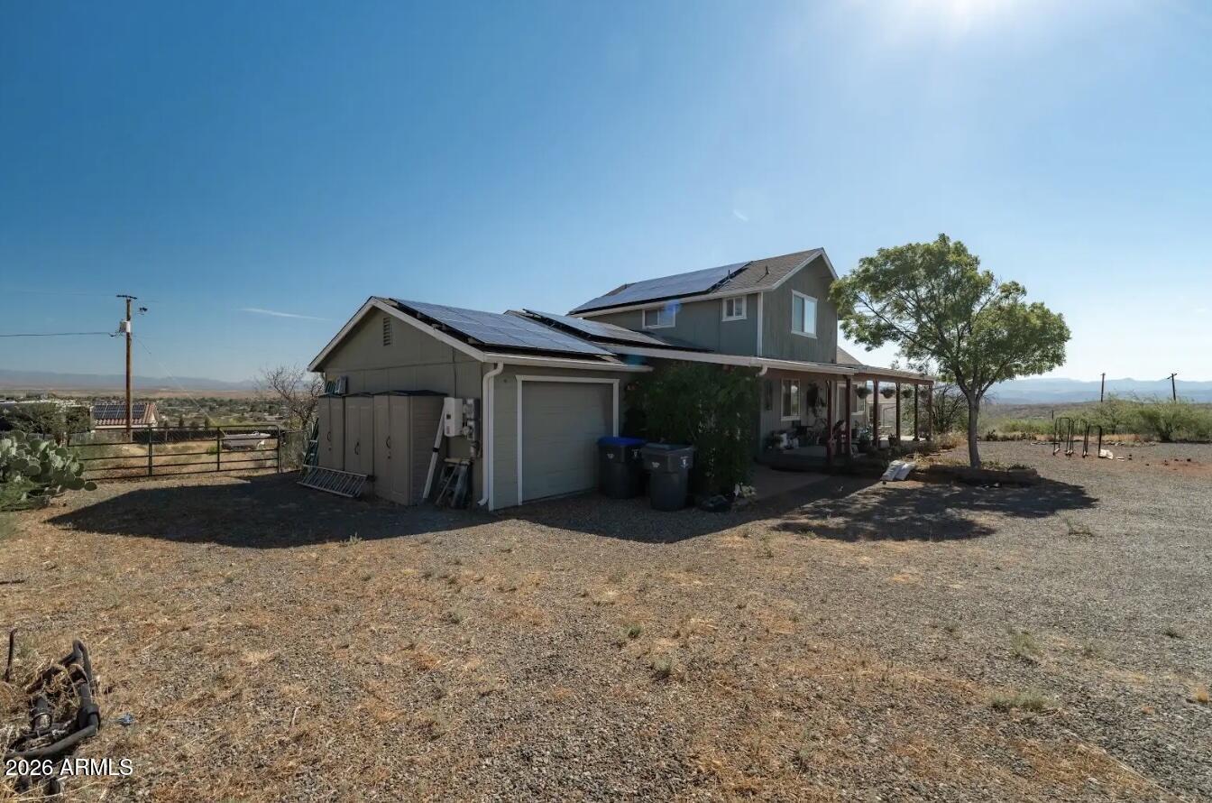 Residential in Mayer 2