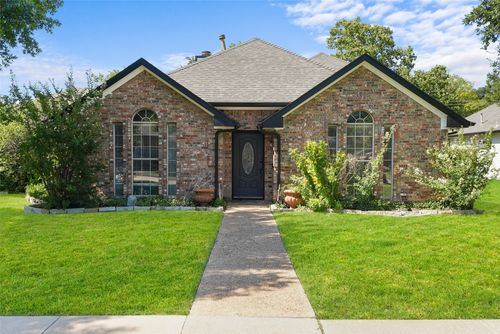 1220 Dentonshire Dr, Carrollton, TX, 75007-4868 | Card Image