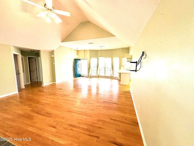 114 Vineyard Dr, House other with 3 bedrooms, 2 bathrooms and 3 parking in Camden NC | Image 6