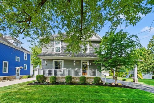 208 Kinney St, Bellevue, OH, 44811-1822 | Card Image