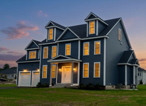 7 Lamire Way, Uxbridge, MA, 01569 | Card Image