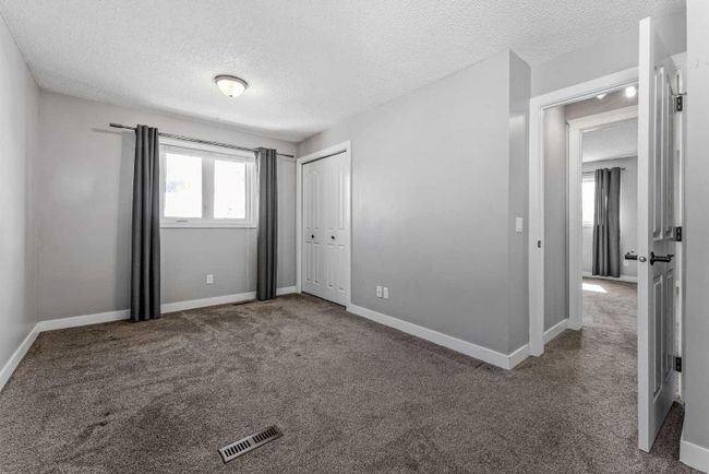 103 Silvergrove Place Nw, Home with 3 bedrooms, 1 bathrooms and 5 parking in Calgary AB | Image 15