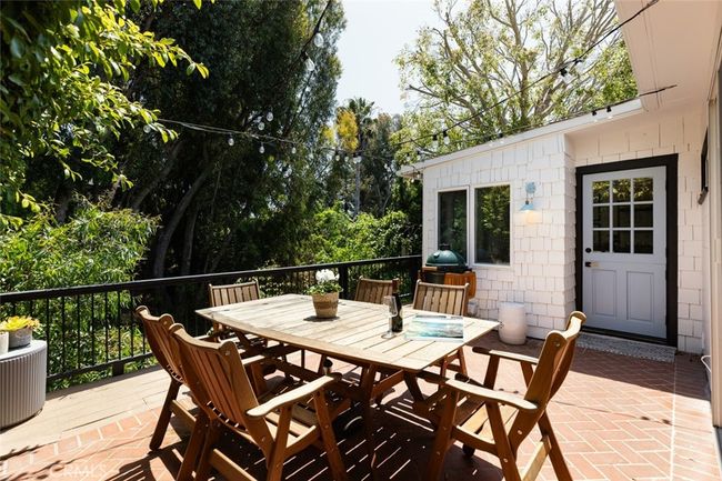 565 Lombardy Ln, House other with 2 bedrooms, 1 bathrooms and null parking in Laguna Beach CA | Image 22