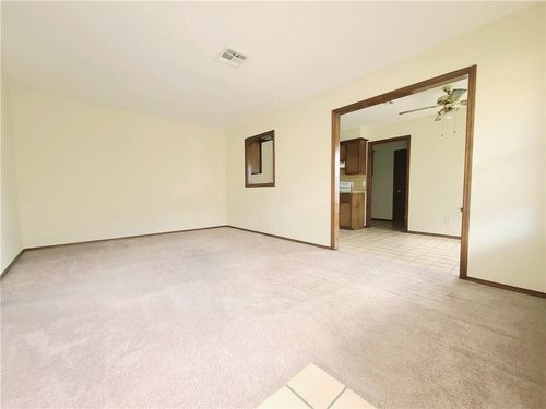 163 Barrett Place, Edmond, OK, 73003 | Card Image
