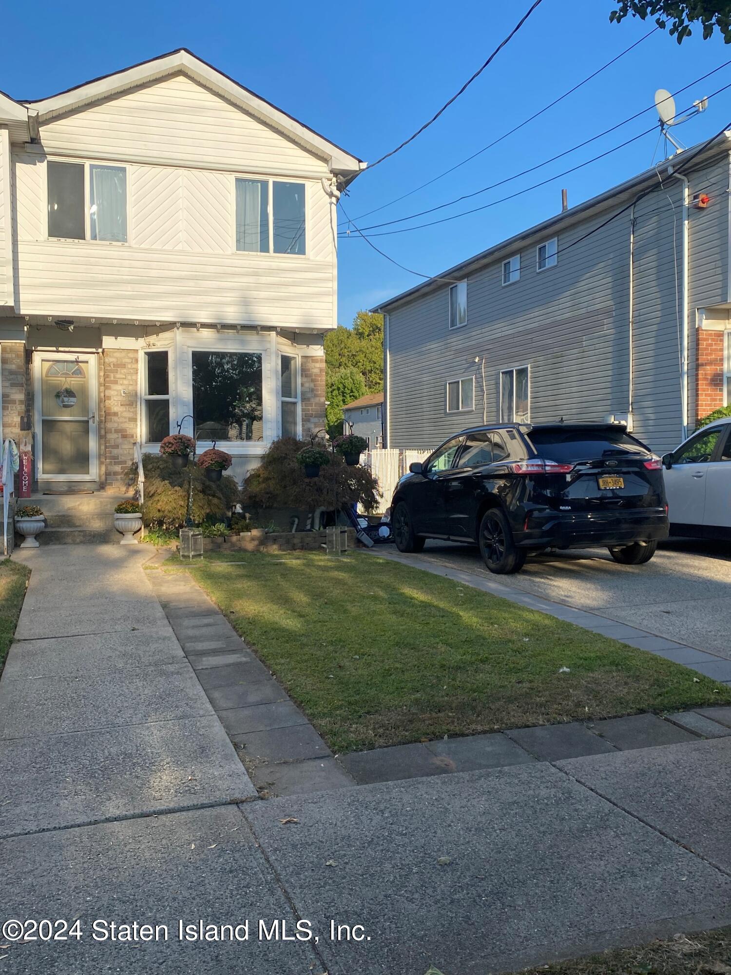 Mallow St, Staten Island, NY 10309