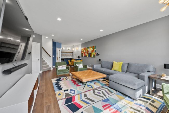 Lower Level | Image 54