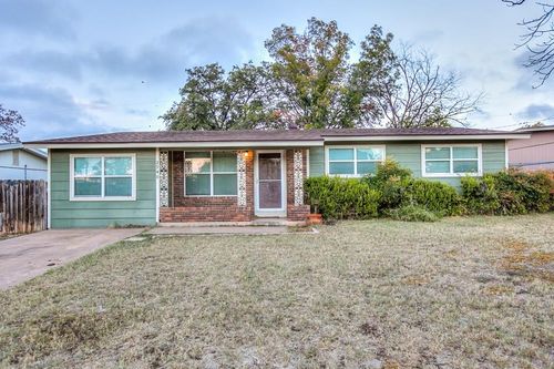 2790 Oxford Ave, San Angelo, TX, 76904-5345 | Card Image