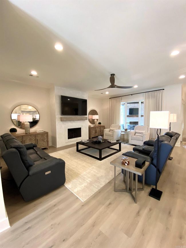 310 Rosemary Way, House other with 3 bedrooms, 3 bathrooms and null parking in Little Rock AR | Image 7