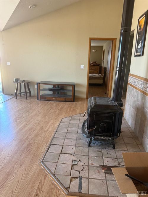 22751 Oak Ln, Covelo, CA, 95428-9883 | Card Image