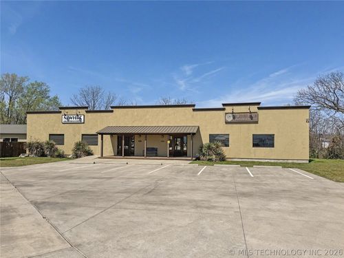 1534 Echota Ave, Tahlequah, OK, 74464-5801 | Card Image