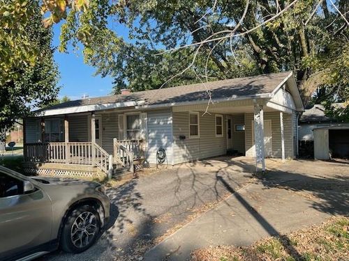 300 S Ozark St, Girard, KS, 66743-1534 | Card Image