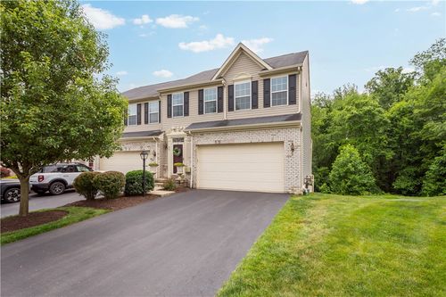 98 Kensington Dr, Pittsburgh, PA, 15237-1329 | Card Image
