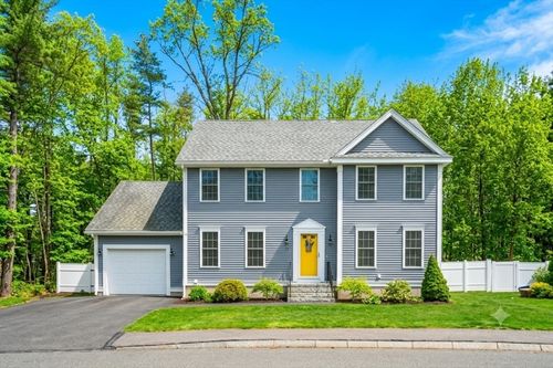 17 Mason Ln, Salisbury, MA, 01952-4014 | Card Image