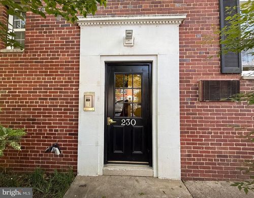 230-4-230 N George Mason Drive, ARLINGTON, VA, 22203 | Card Image