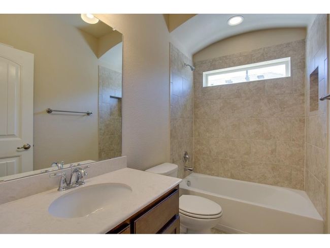 2nd full bathroom | Image 25