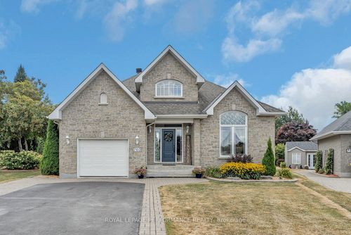760 Levesque Cres, Casselman, ON, K0A1M0 | Card Image