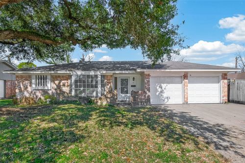 9326 Willow Meadow Drive, Houston, TX, 77031 | Card Image