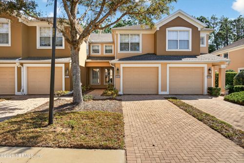 25g-8699 Little Swift Cir, JACKSONVILLE, FL, 32256-9644 | Card Image