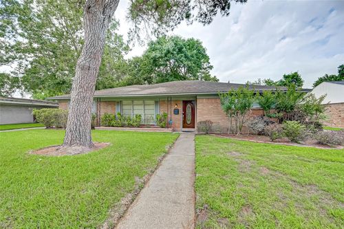 5734 Spellman Rd, Houston, TX, 77096-6041 | Card Image
