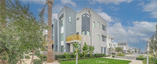 2190 Skylar, Tustin, CA, 92782 | Card Image