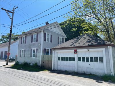 51 Cutler Street, House other with 1 bedrooms, 1 bathrooms and 2 parking in Warren RI | Image 1