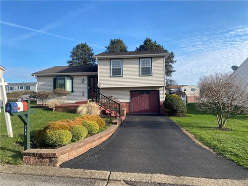 744 Gross St, Conway, PA, 15027-1339 | Card Image