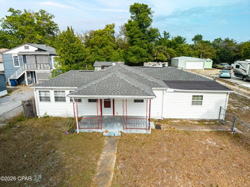 518 Maine Ave, Panama City, FL, 32401-4736 | Card Image