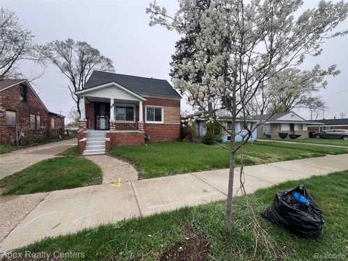 20411 Washburn St, Detroit, MI, 48221-1023 | Card Image
