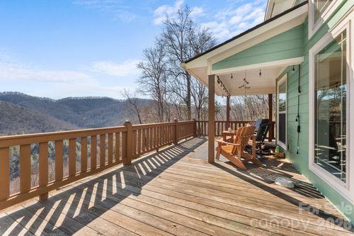 410 Moonlight Trl, Bryson City, NC, 28713-1509 | Card Image
