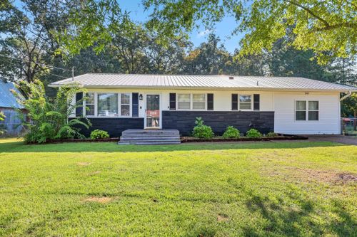 840 Pine St, Cherokee, AL, 35616-6934 | Card Image
