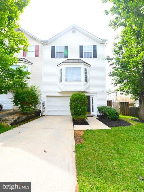 2531 Markham Ln, Landover, MD, 20785-2603 | Card Image