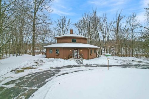 N1417 Oak Park Drive, Menominee, MI, 49858 | Card Image