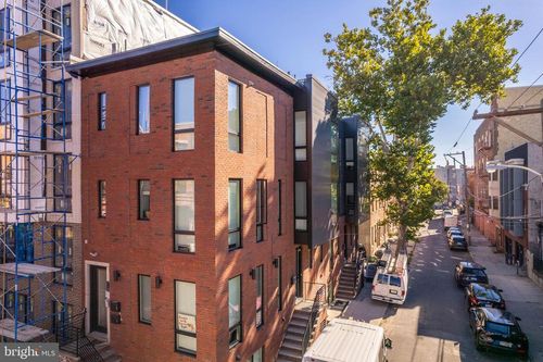 719 N 16th St, PHILADELPHIA, PA, 19130-2902 | Card Image