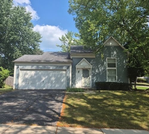 1465 Riverwood Dr, Algonquin, IL, 60102-3820 | Card Image