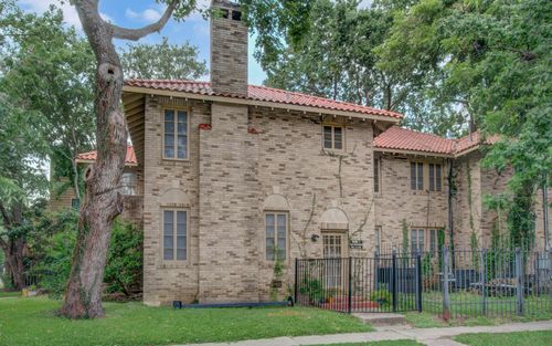 2-1428 Wentworth St, Houston, TX, 77004-5641 | Card Image