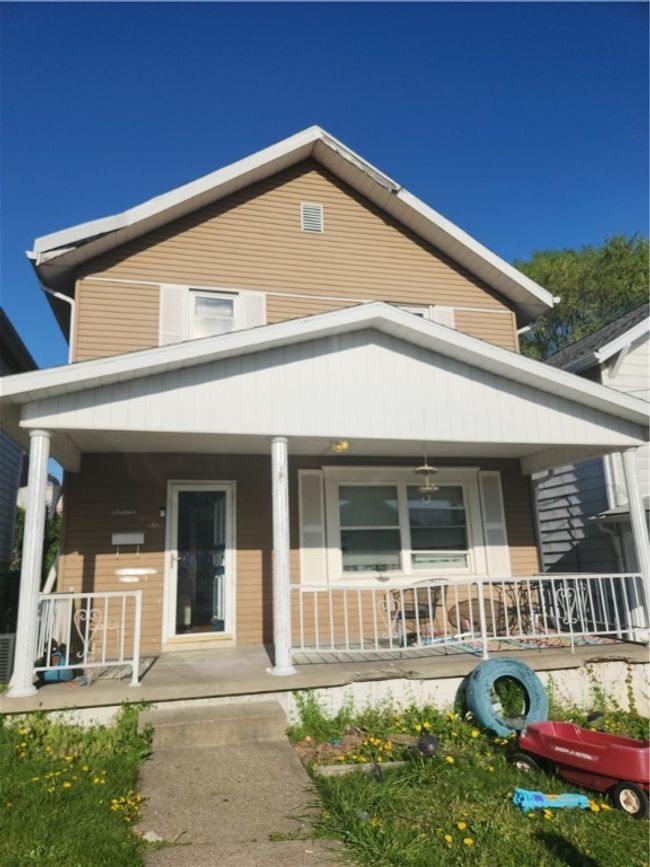 1606 Woodmont Avenue, For Sale in Arnold Zoocasa