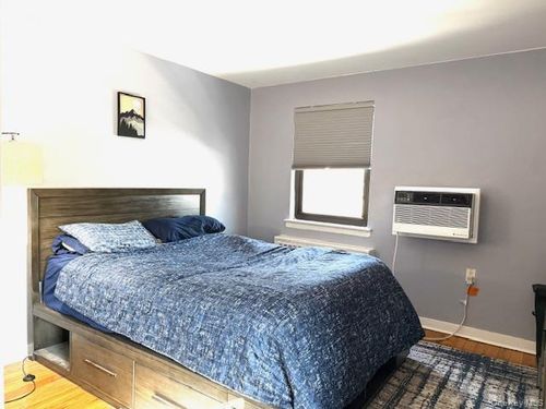 apt-3h-1 Terrace Cir, Great Neck, NY, 11021-4104 | Card Image