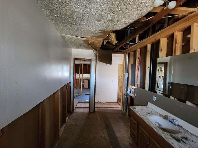 315 W Grand St, House other with 2 bedrooms, 1 bathrooms and null parking in Borger TX | Image 14