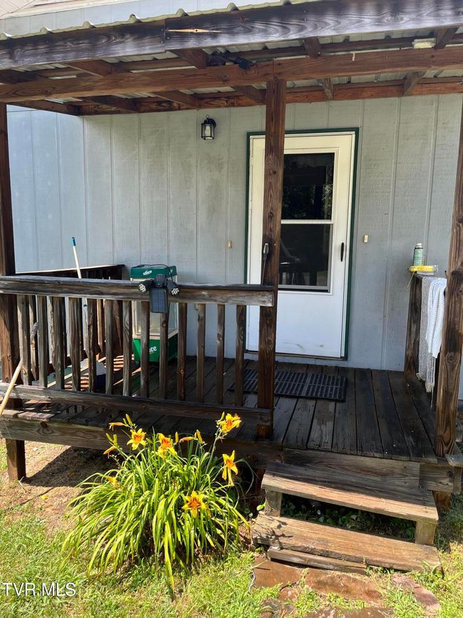 3911 Tate Springs Rd, House other with 3 bedrooms, 2 bathrooms and null parking in Big Stone Gap VA | Image 7