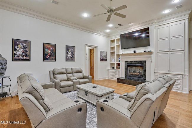 13-550 Heatherstone Ct | Image 13