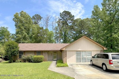 232 Forest Valley Dr, Jackson, MS, 39212-3826 | Card Image