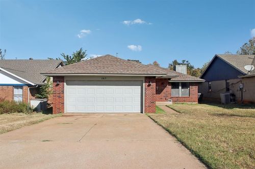 2817 Green Canyon Dr, Edmond, OK, 73013-5705 | Card Image