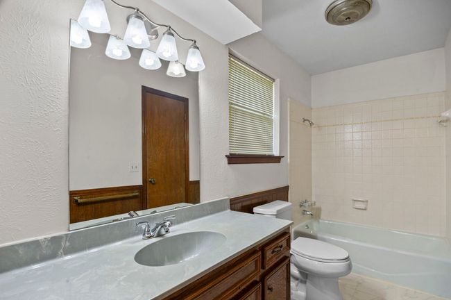 1804 University Dr, House other with 4 bedrooms, 3 bathrooms and null parking in Richardson TX | Image 10